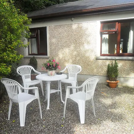 Bed & Breakfast Glen House Only