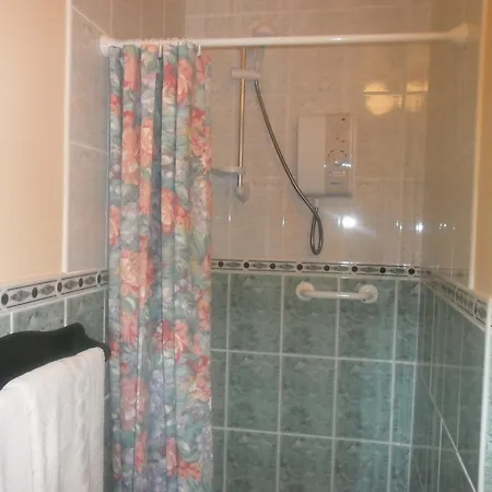 Bed and breakfast Glen House Only