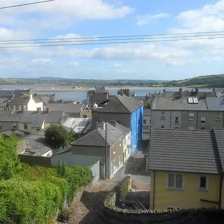Glen House Only Bed & Breakfast 4*