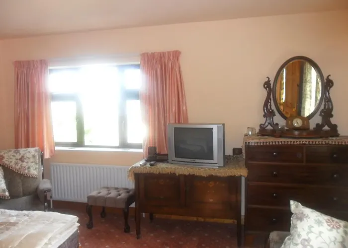 Bed & Breakfast Glen House Only 4*